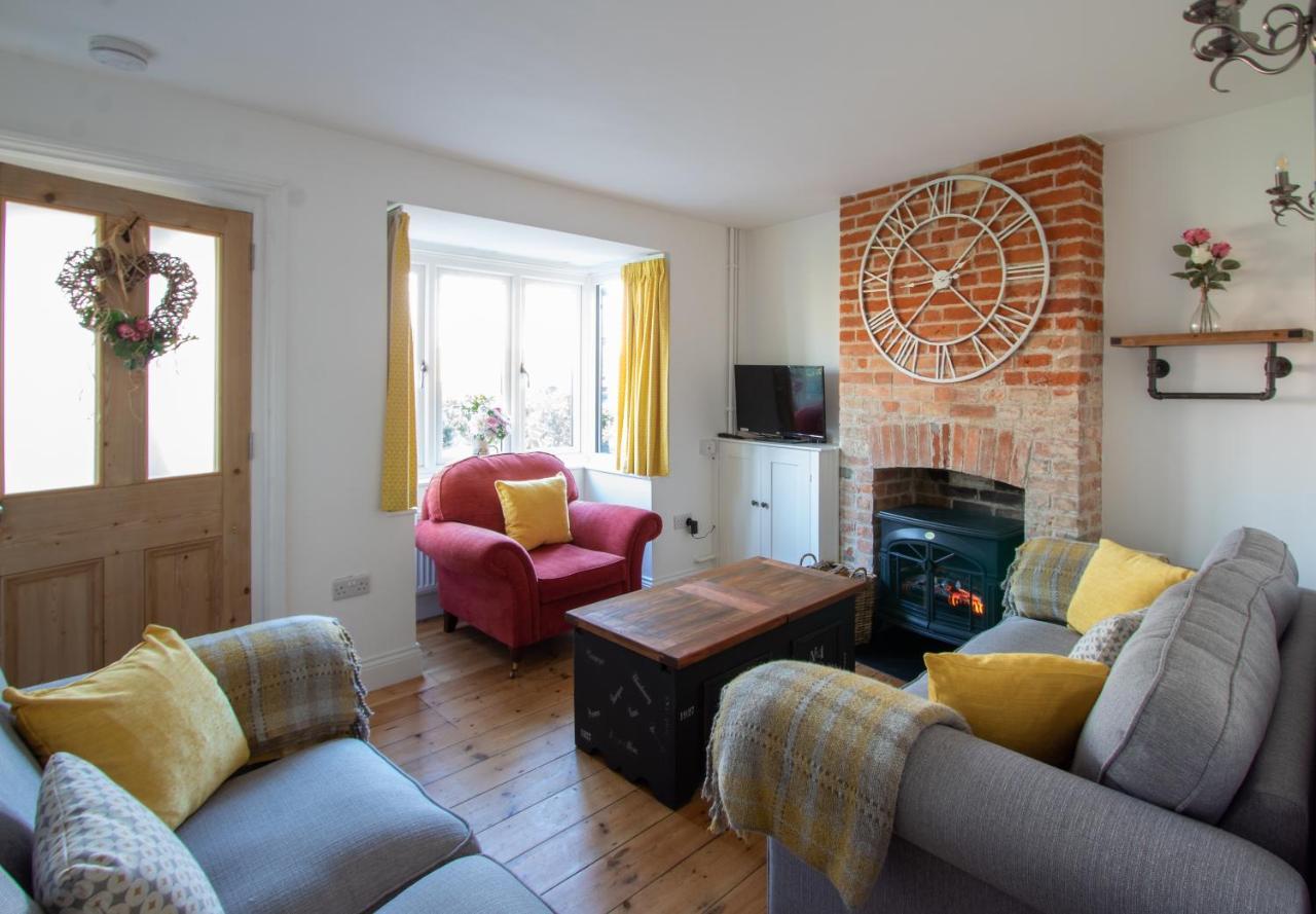 Stylish Town Centre House With Garden And Parking Opposite Villa Bury St. Edmunds Exterior photo