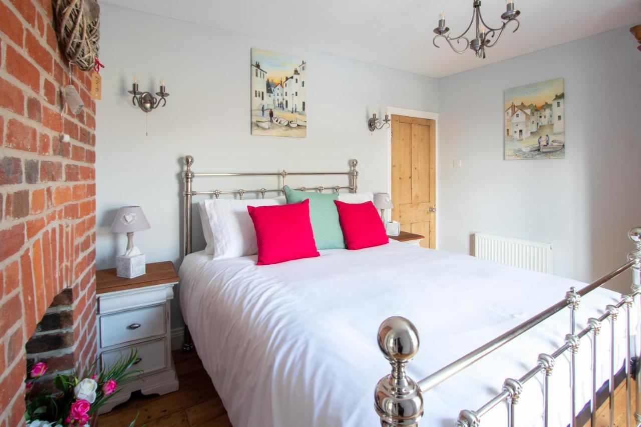 Stylish Town Centre House With Garden And Parking Opposite Villa Bury St. Edmunds Exterior photo